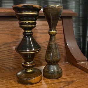 Set of 2 candle holders